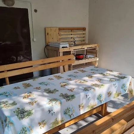 Glamping House ˇvitaˇ * Tolmin