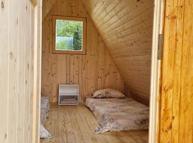 Glamping House ˇvitaˇ 豪华帐篷