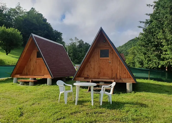 Glamping House ˇvitaˇ トールミン